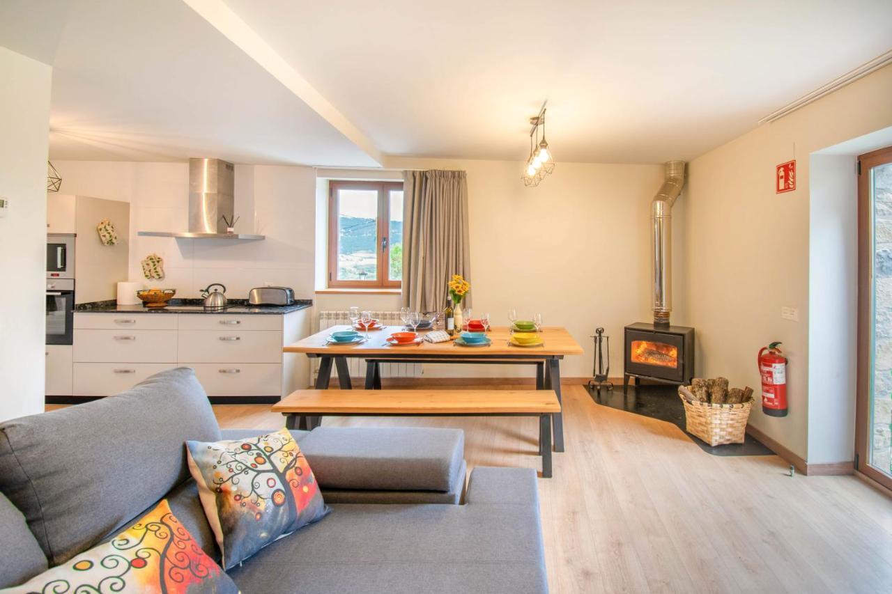 Acogedora Casa Rural Con Jardin Y Barbacoa Proxima A Pamplona Ilzarbe エクステリア 写真