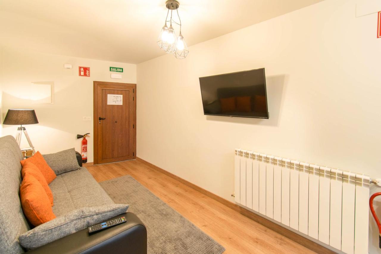 Acogedora Casa Rural Con Jardin Y Barbacoa Proxima A Pamplona Ilzarbe エクステリア 写真