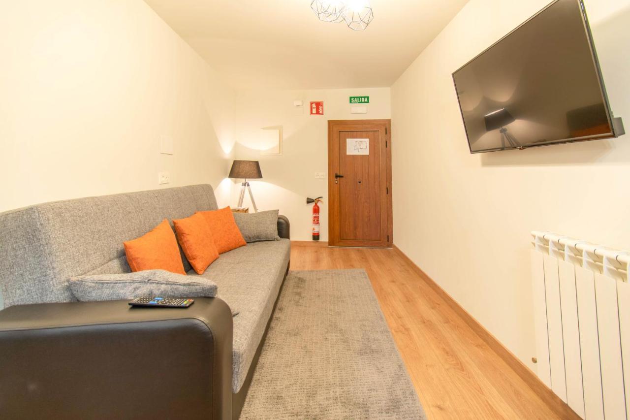 Acogedora Casa Rural Con Jardin Y Barbacoa Proxima A Pamplona Ilzarbe エクステリア 写真